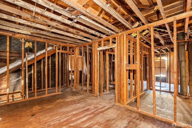 1276 Revere Avenue, San Francisco, CA 94124