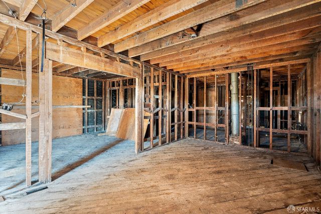 1276 Revere Avenue, San Francisco, CA 94124