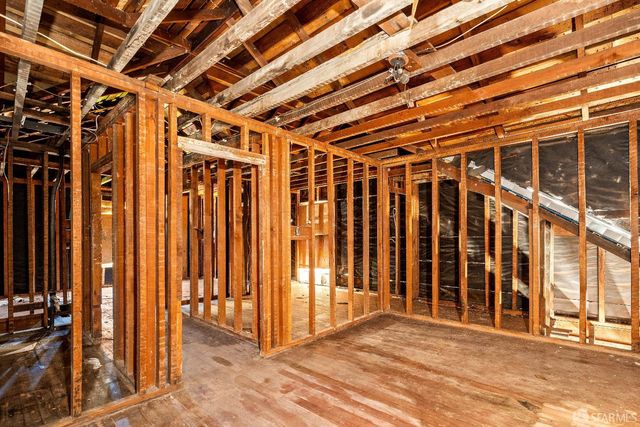 1276 Revere Avenue, San Francisco, CA 94124