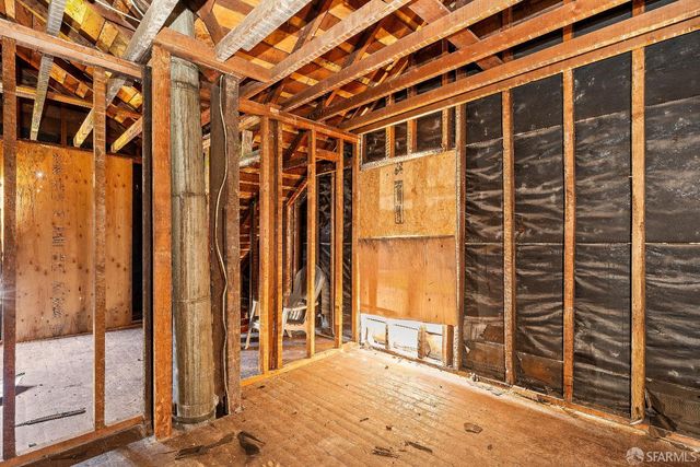 1276 Revere Avenue, San Francisco, CA 94124