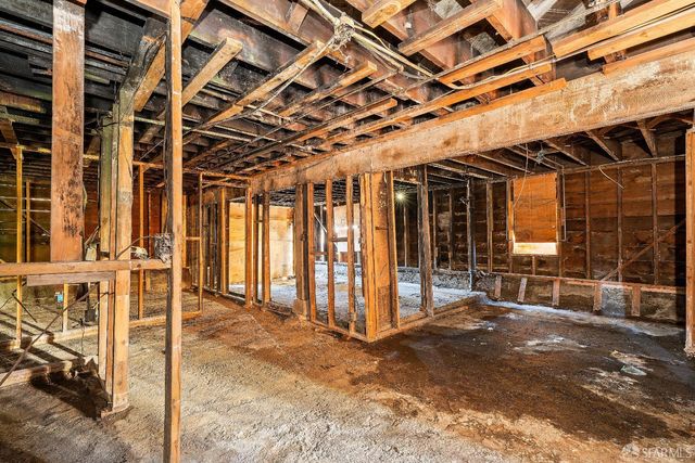 1276 Revere Avenue, San Francisco, CA 94124