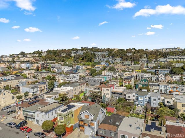 1276 Revere Avenue, San Francisco, CA 94124