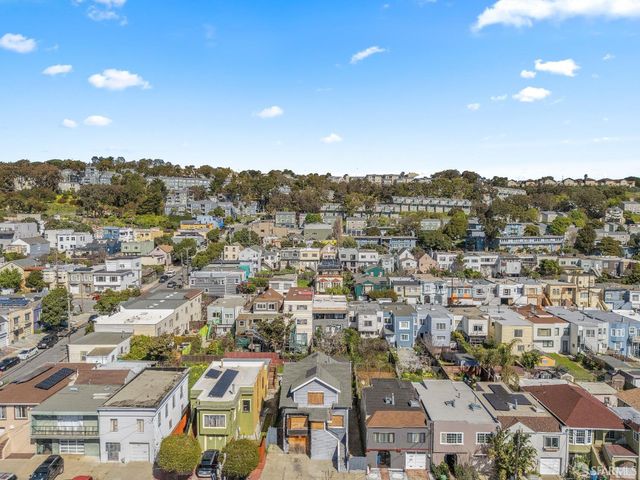 1276 Revere Avenue, San Francisco, CA 94124