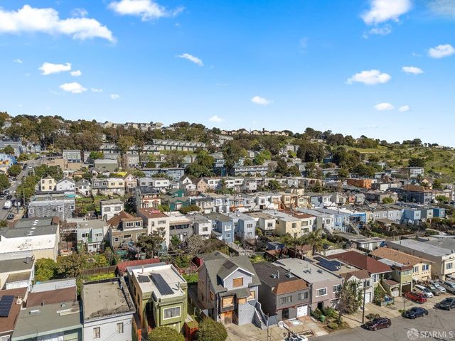 1276 Revere Avenue, San Francisco, CA 94124