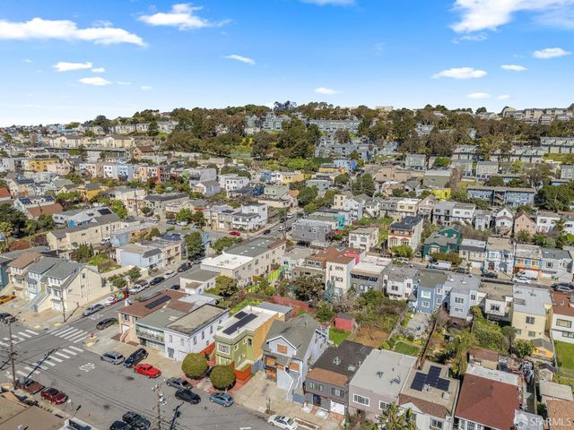 1276 Revere Avenue, San Francisco, CA 94124