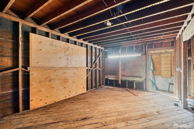 1276 Revere Avenue, San Francisco, CA 94124