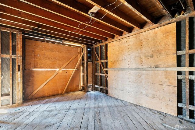 1276 Revere Avenue, San Francisco, CA 94124