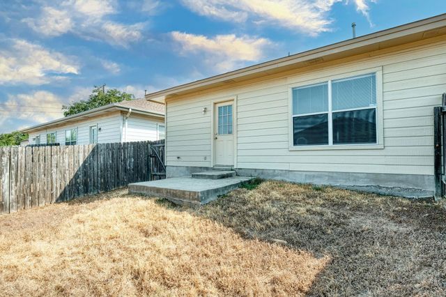 2802 SOUTHAMPTON WAY A, Round Rock, TX 78664