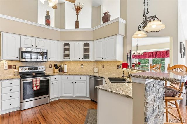 722 Grand View Ridge Court, Eureka, MO 63025