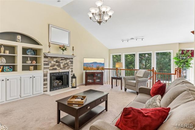 722 Grand View Ridge Court, Eureka, MO 63025