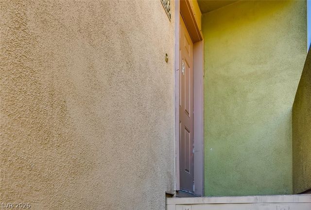 1806 North Decatur Boulevard 203, Las Vegas, NV 89108