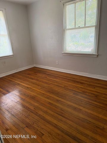 2052 W 17TH Street, Jacksonville, FL 32209