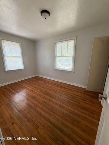 2052 W 17TH Street, Jacksonville, FL 32209