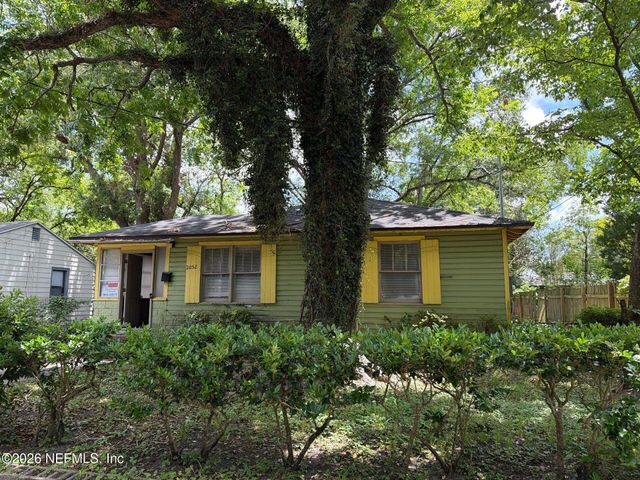 2052 W 17TH Street, Jacksonville, FL 32209