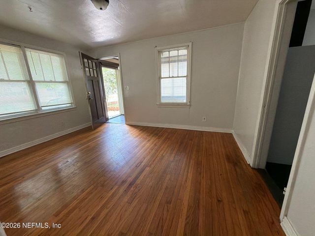 2052 W 17TH Street, Jacksonville, FL 32209