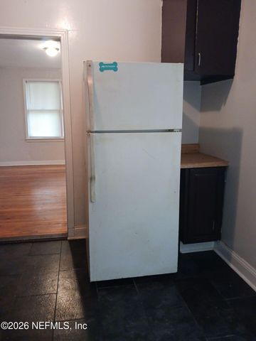 2052 W 17TH Street, Jacksonville, FL 32209