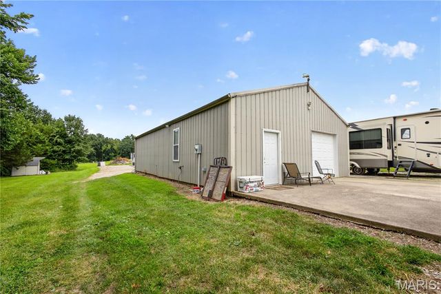 5685 E Sing Drive, Columbia, MO 65202