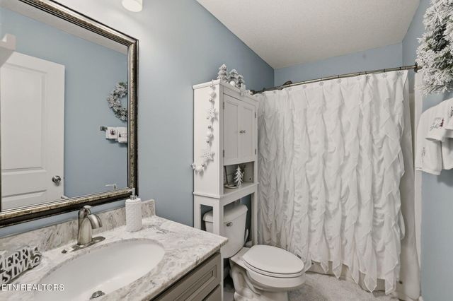 2383 Eppie Cove Lane, Knoxville, TN 37931