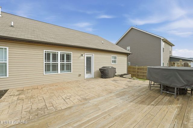 2383 Eppie Cove Lane, Knoxville, TN 37931