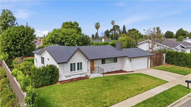 12811 Chaplet, North Tustin, CA 92705