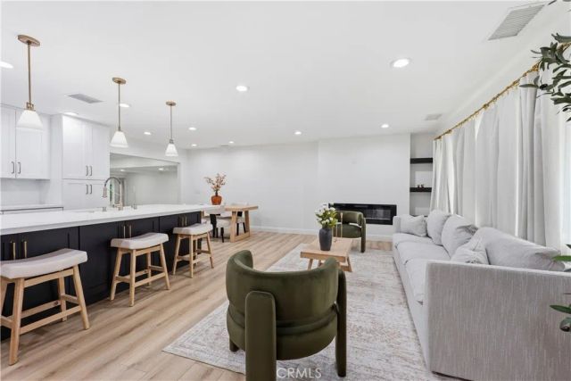 12811 Chaplet, North Tustin, CA 92705