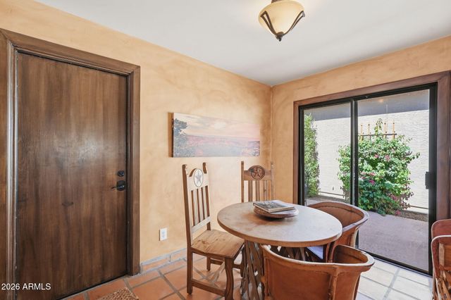 10933 E CHESTNUT Drive, Sun Lakes, AZ 85248