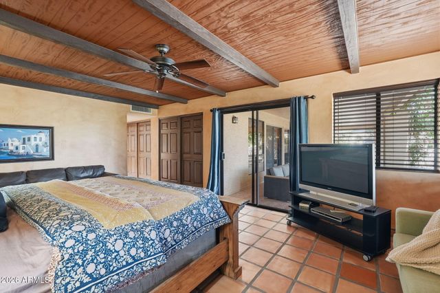 10933 E CHESTNUT Drive, Sun Lakes, AZ 85248