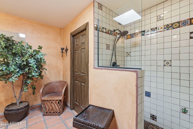 10933 E CHESTNUT Drive, Sun Lakes, AZ 85248