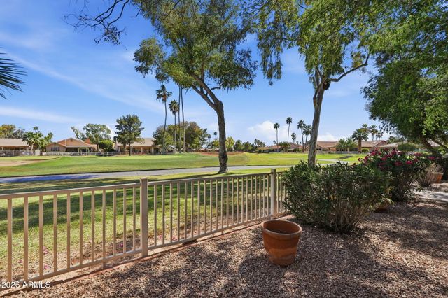 10933 E CHESTNUT Drive, Sun Lakes, AZ 85248