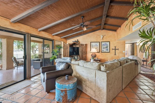 10933 E CHESTNUT Drive, Sun Lakes, AZ 85248