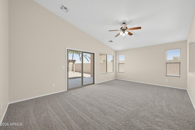 7156 W FLYNN Lane, Glendale, AZ 85303