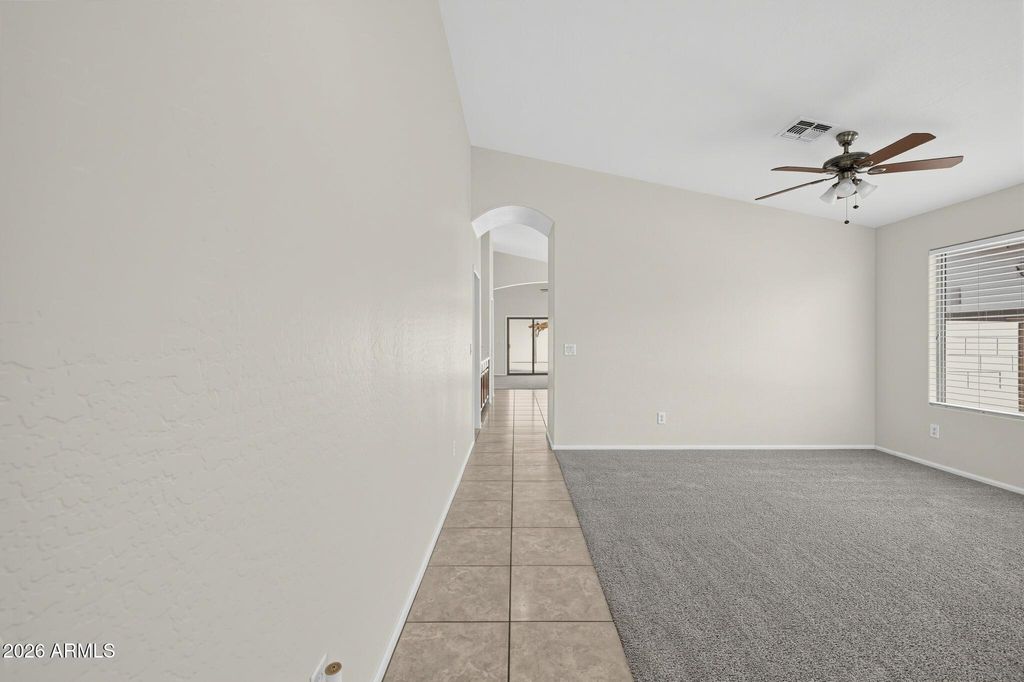 7156 W FLYNN Lane, Glendale, AZ 85303 — photo 4