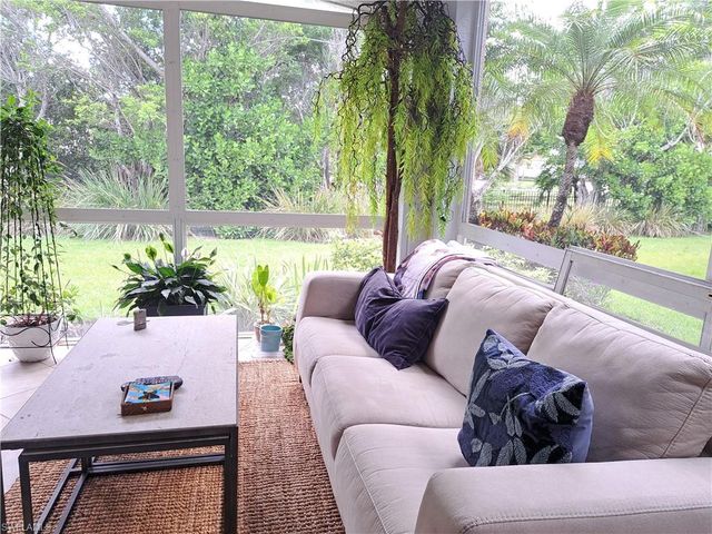 11037 Harbour Yacht CT 2, Fort Myers, FL 33908