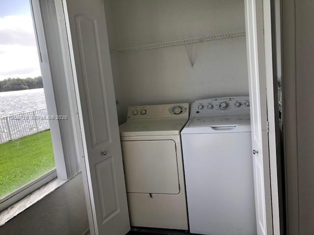 2811 N Oakland Forest Dr 104, Oakland Park, FL 33309