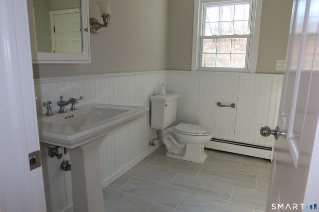 26 Flintlock Road, Madison, CT 06443