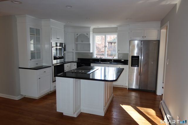 26 Flintlock Road, Madison, CT 06443