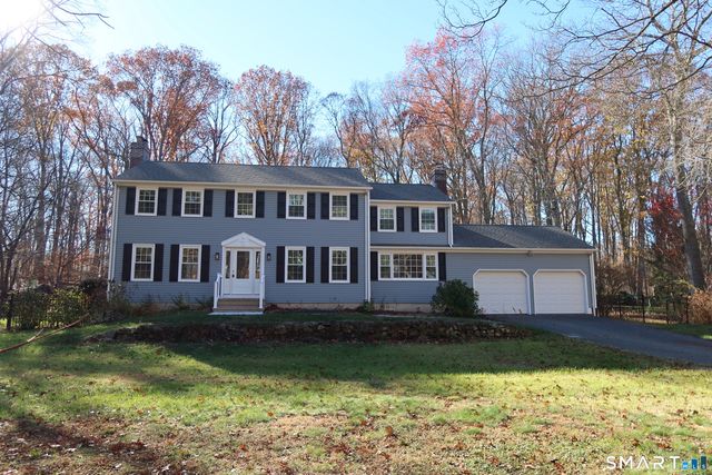 26 Flintlock Road, Madison, CT 06443