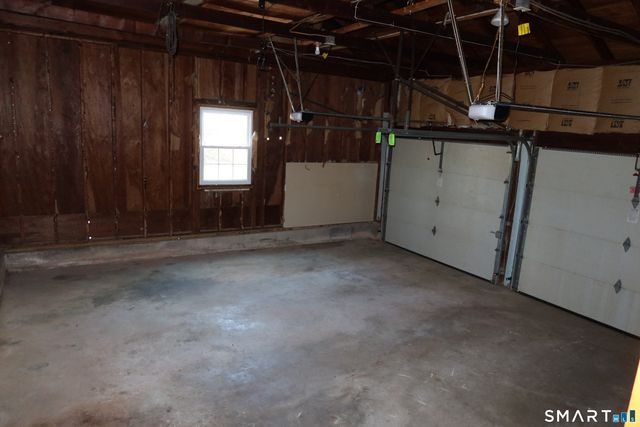 26 Flintlock Road, Madison, CT 06443