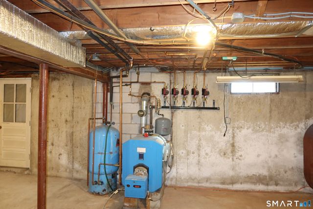 26 Flintlock Road, Madison, CT 06443