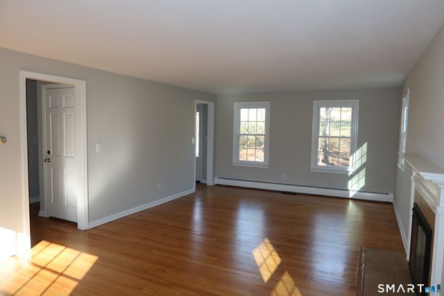 26 Flintlock Road, Madison, CT 06443