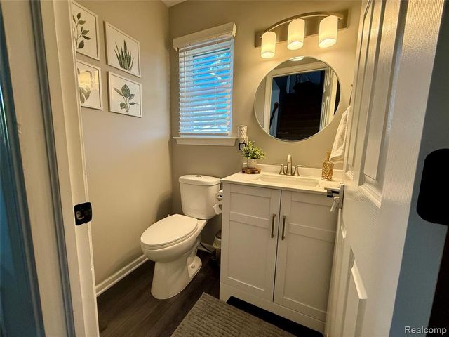 11713 Hartel Street, Livonia, MI 48150