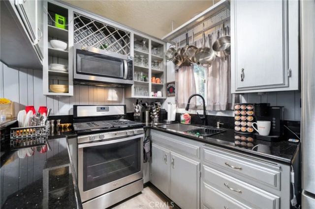 682 Buckingham, Lake Arrowhead, CA 92352