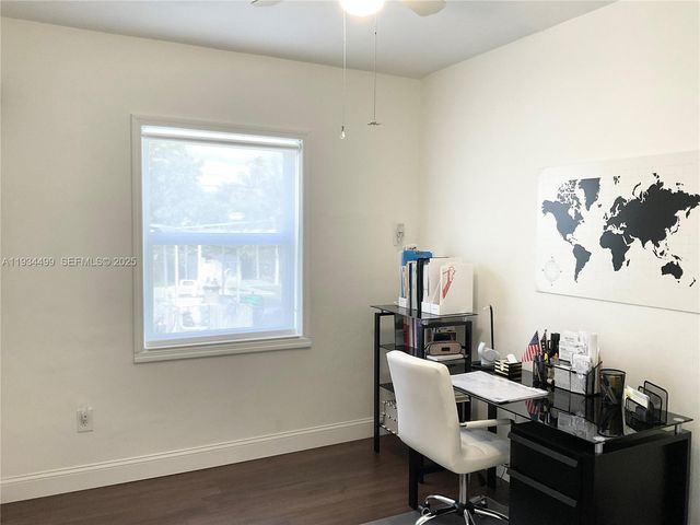 161 NW 145th St, Miami, FL 33168