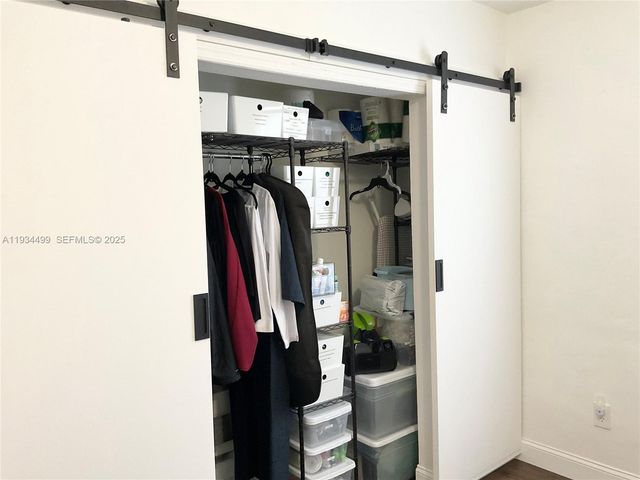 161 NW 145th St, Miami, FL 33168