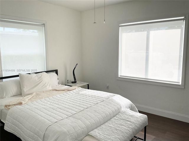 161 NW 145th St, Miami, FL 33168