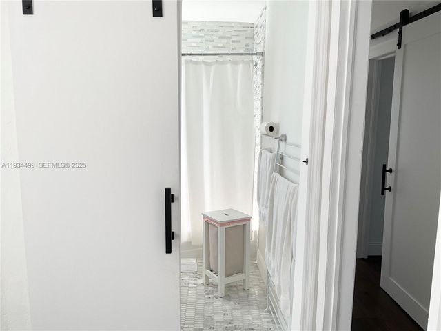 161 NW 145th St, Miami, FL 33168