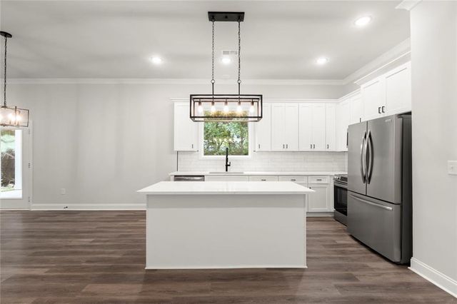 6490 Battery Point, Stone Mountain, GA 30087