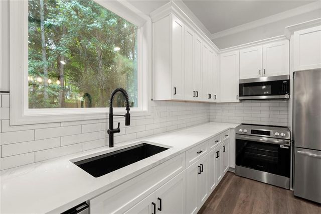 6490 Battery Point, Stone Mountain, GA 30087