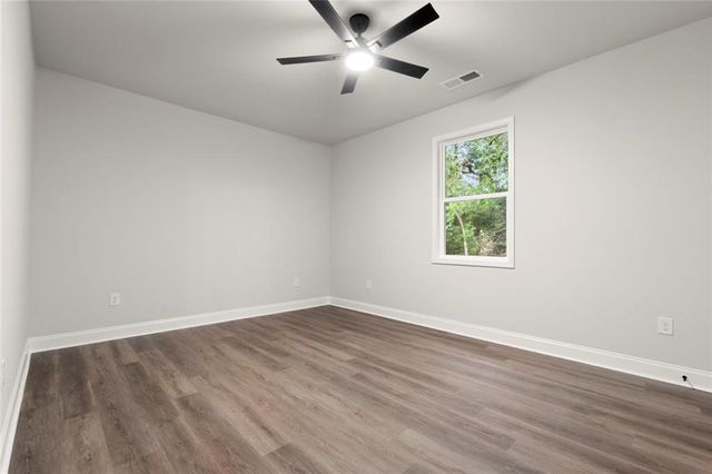 6490 Battery Point, Stone Mountain, GA 30087