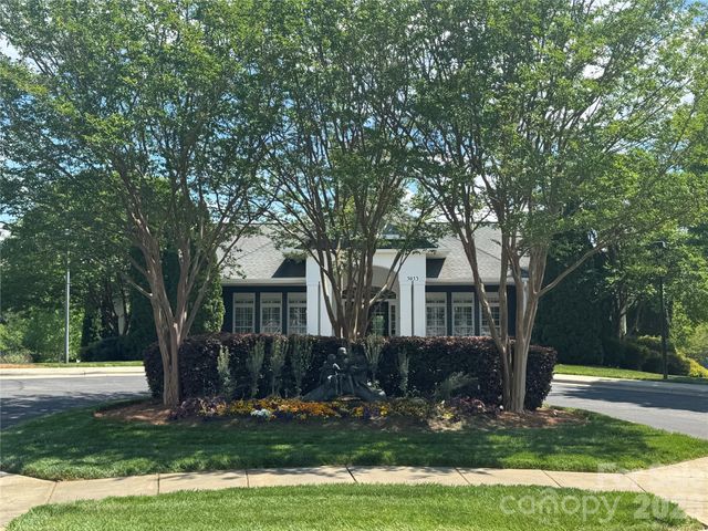 3297 Lock Erne Avenue, Kannapolis, NC 28081